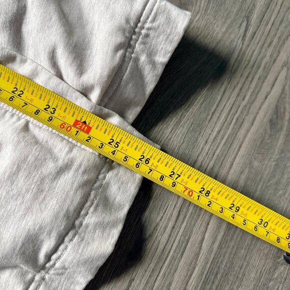 Lululemon Women's Savasana Wrap - Picture 8 of 9